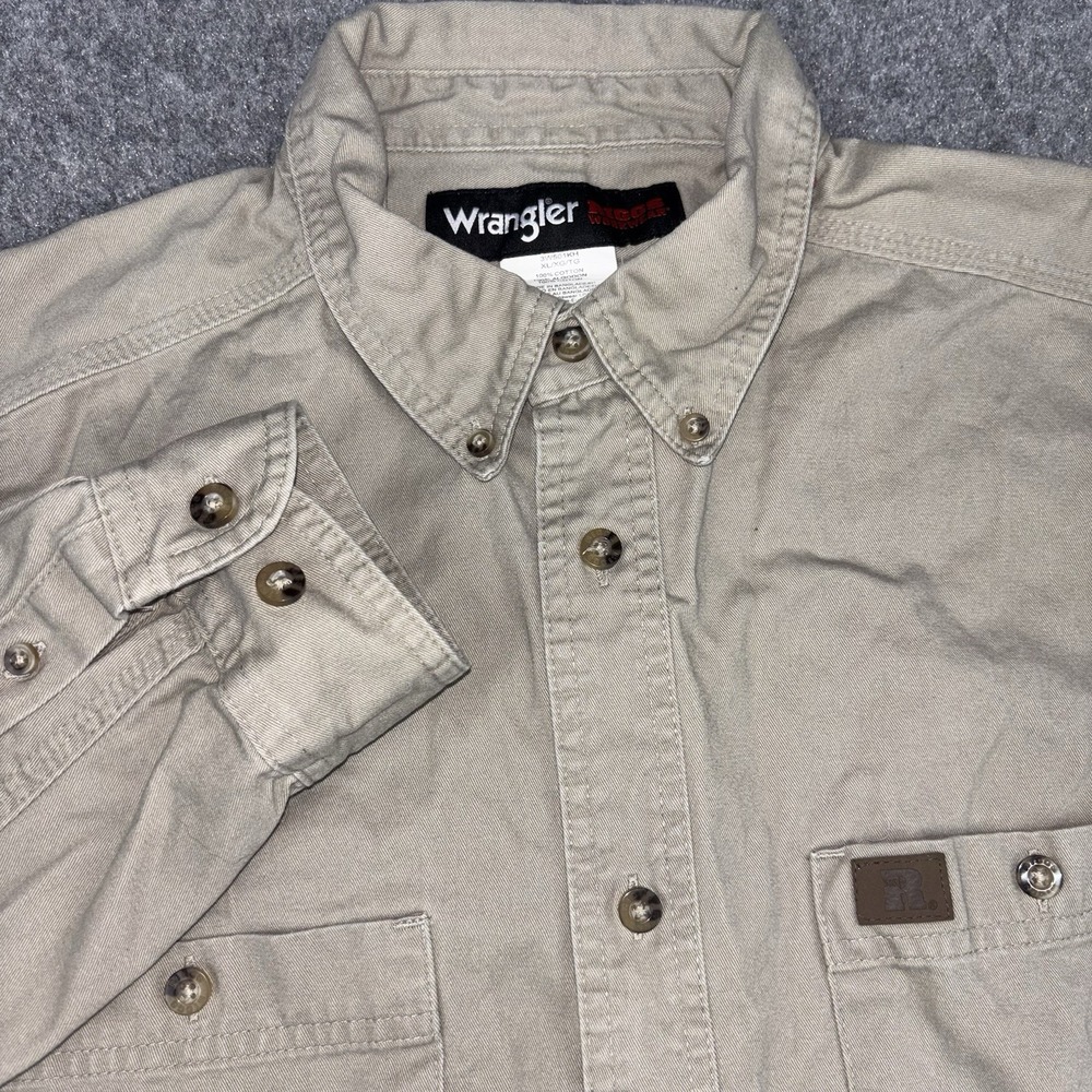 Wrangler Riggs Workwear Shirt Mens Xl Khaki Long Sleeve Button Down Thick Casual
